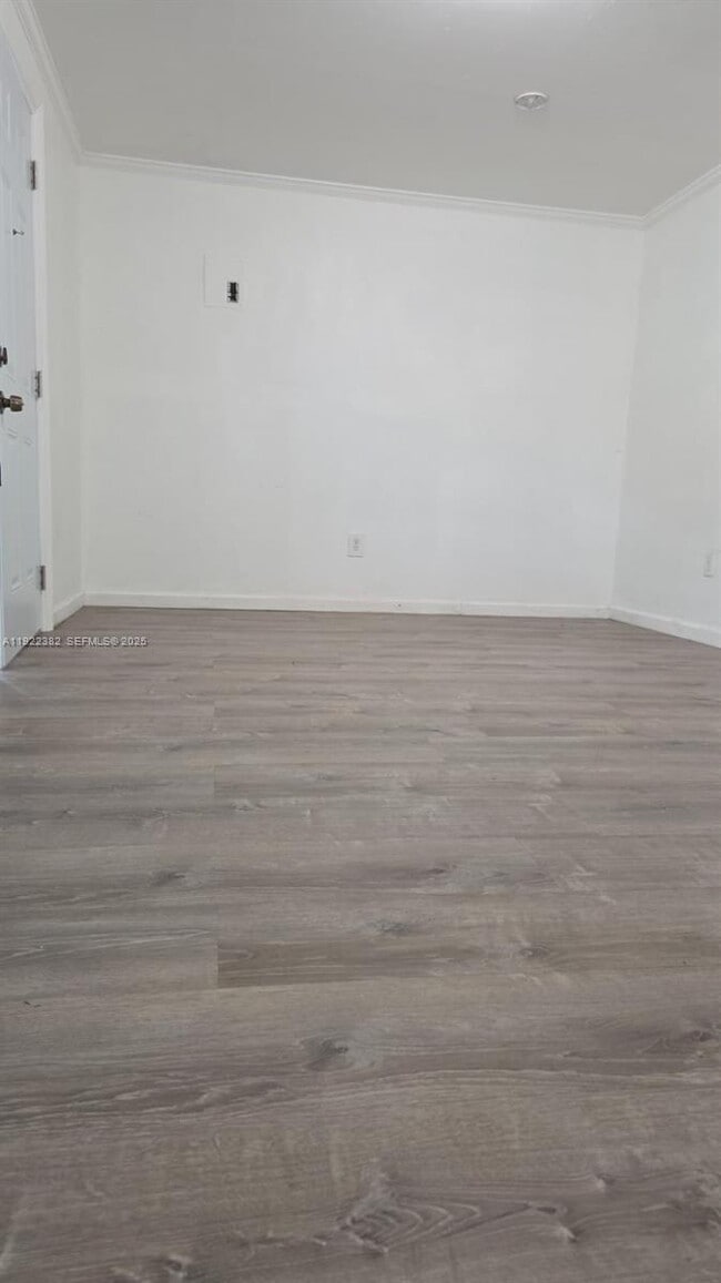 Building Photo - 6431 Hayes St