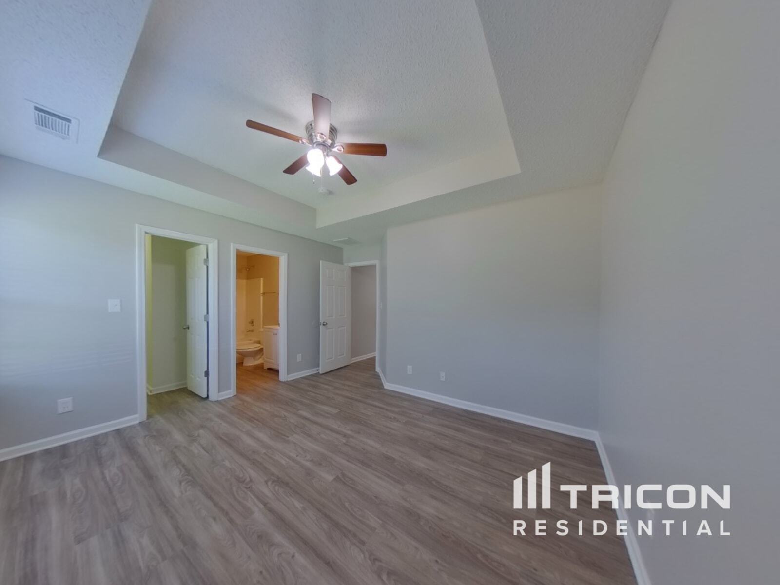 Building Photo - 2000 Taras Trace Dr