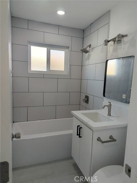 Building Photo - 1365 Villa St