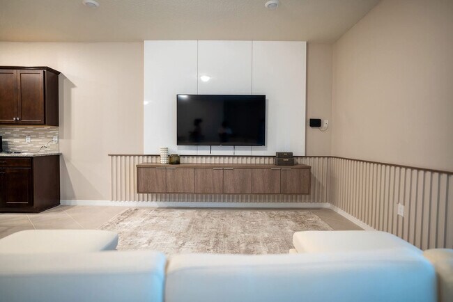 Building Photo - 16372 St Kitts Cir