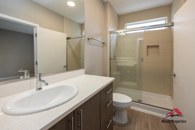 Building Photo - 110 N Blandena St