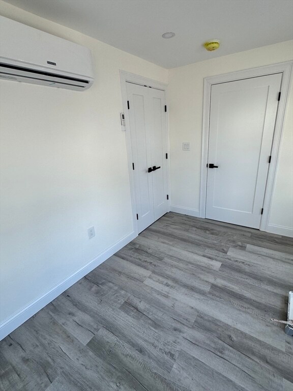 Building Photo - 16 Adams St