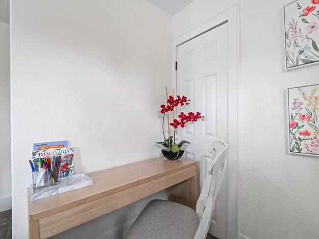 Building Photo - 2804 6th St