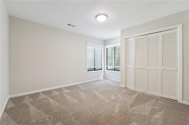 Building Photo - 820 Muirfield Trce