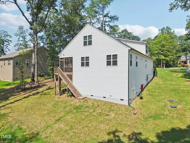 Building Photo - 133 Black Cloud Dr