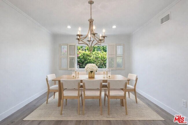 Building Photo - 11555 Duque Dr