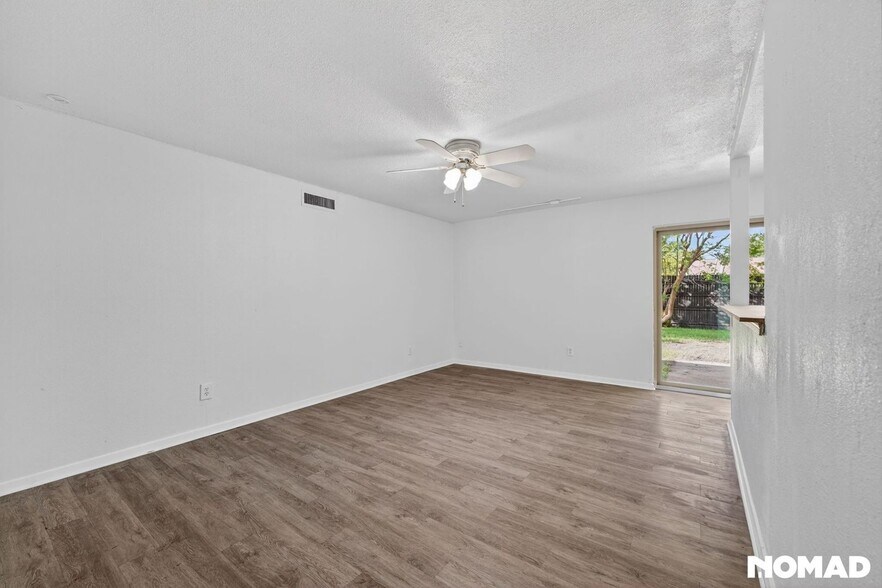 Building Photo - 3337 Tarkio Rd