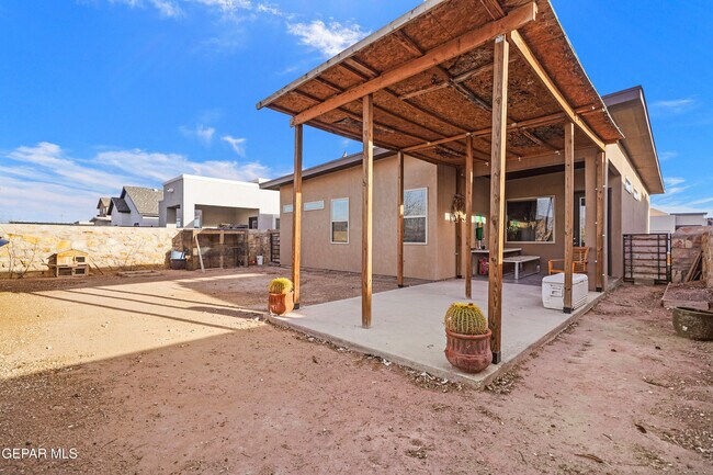 Building Photo - 14267 Richard Wiles