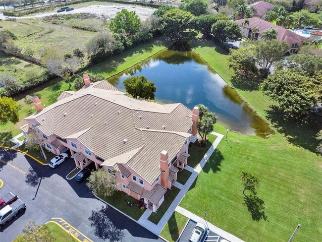 Building Photo - 2109 Belmont Ln