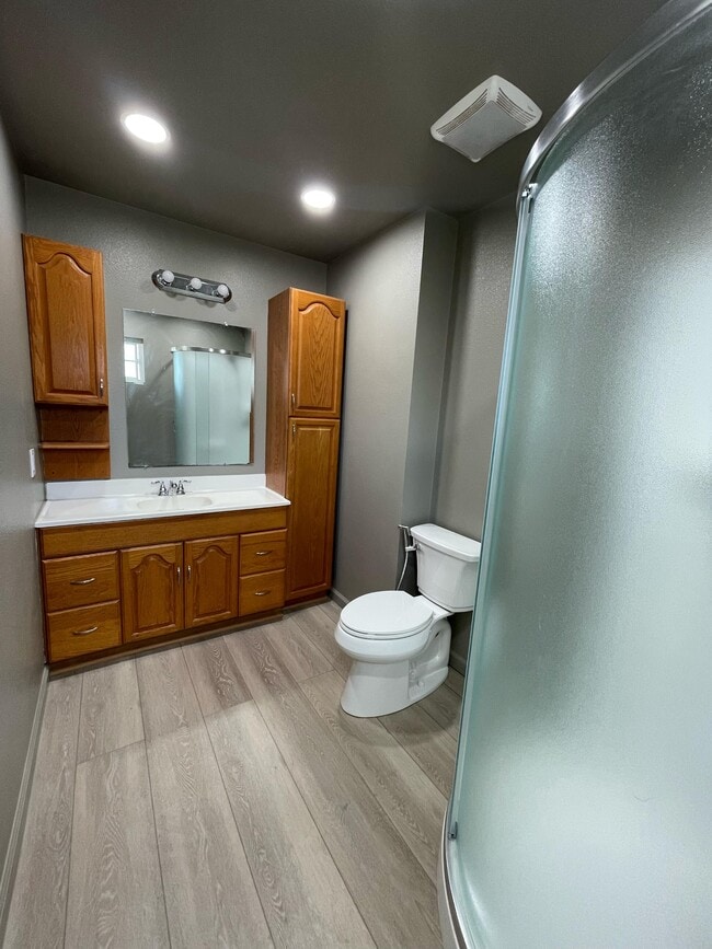 Building Photo - 13109 Golden Way