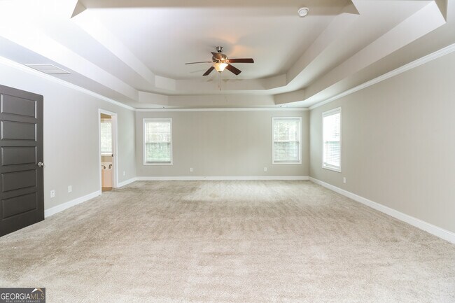 Building Photo - 632 Overlook Gln Dr