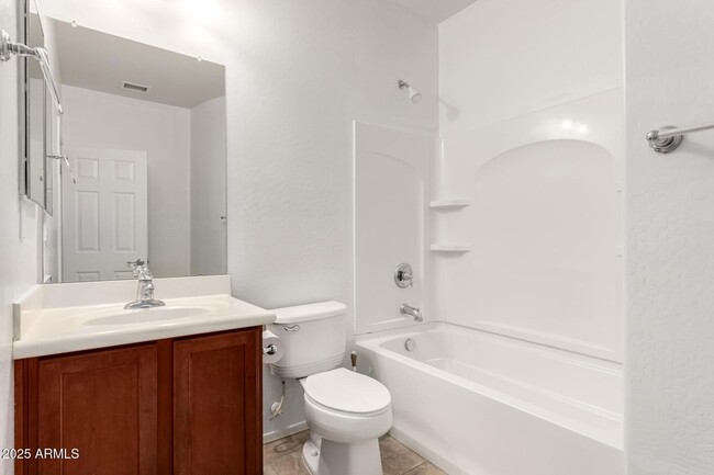 Building Photo - 26162 W Potter Dr