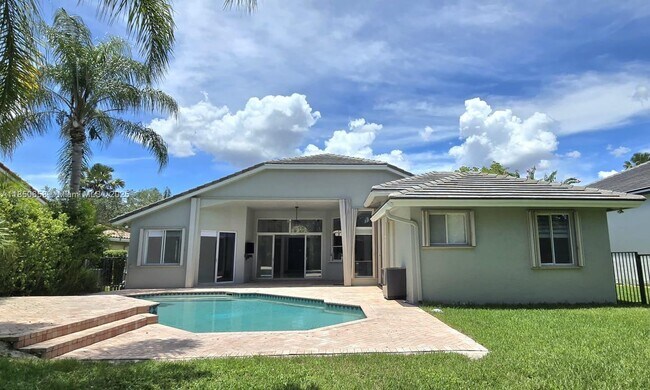 Building Photo - 1506 Lantana Ct