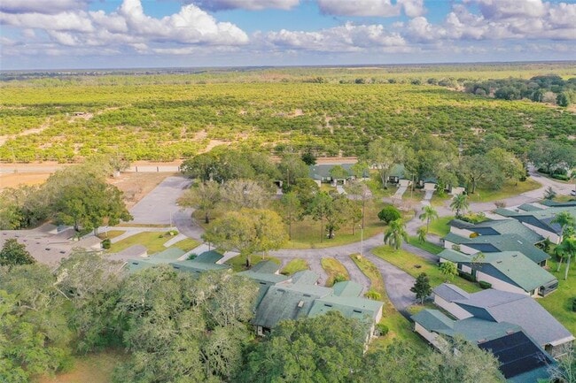 Building Photo - 24 Buck Cir