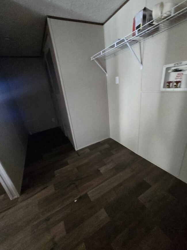 Building Photo - 1959 Rd 5714