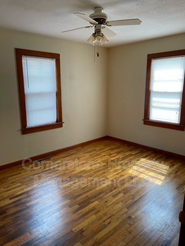 Building Photo - 820 Fir St