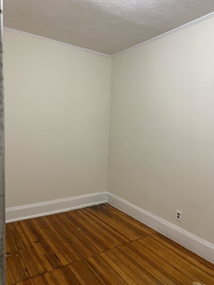 Building Photo - 1381 Commonwealth Ave