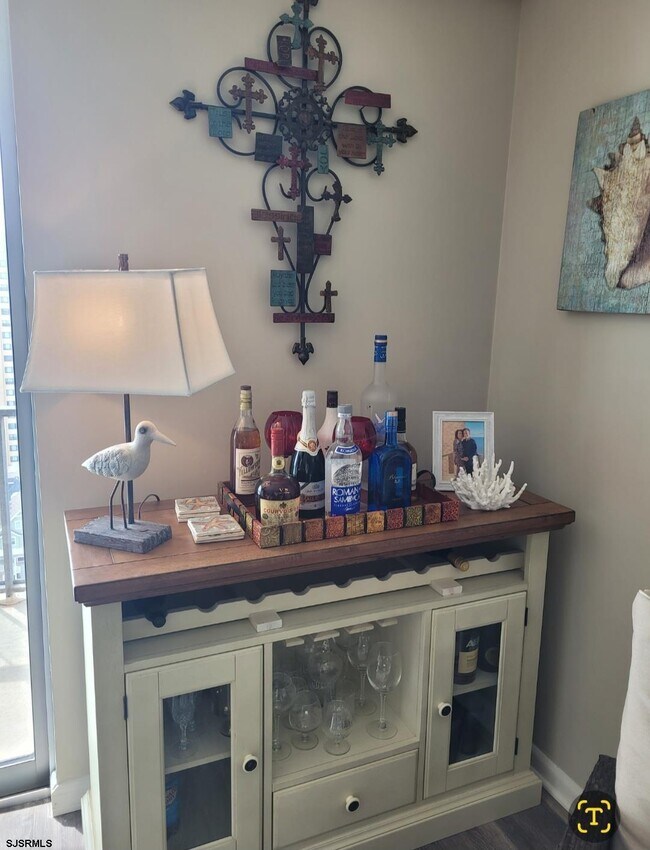 Building Photo - 4800 Boardwalk