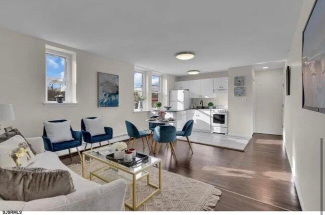 Building Photo - 3939 Ventnor Ave