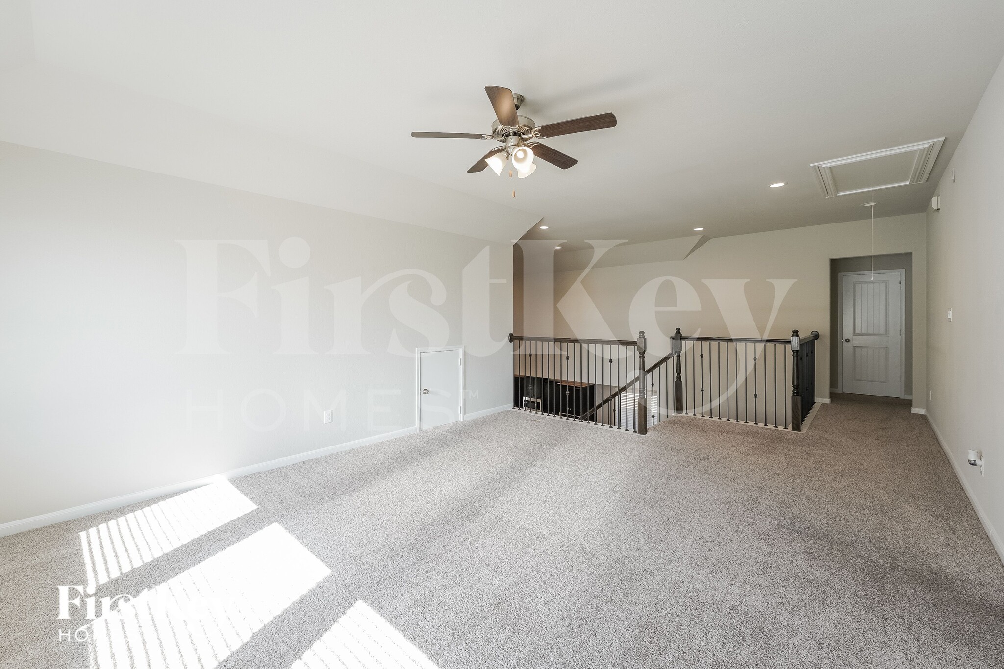 Building Photo - 1126 Orange Dawn Dr