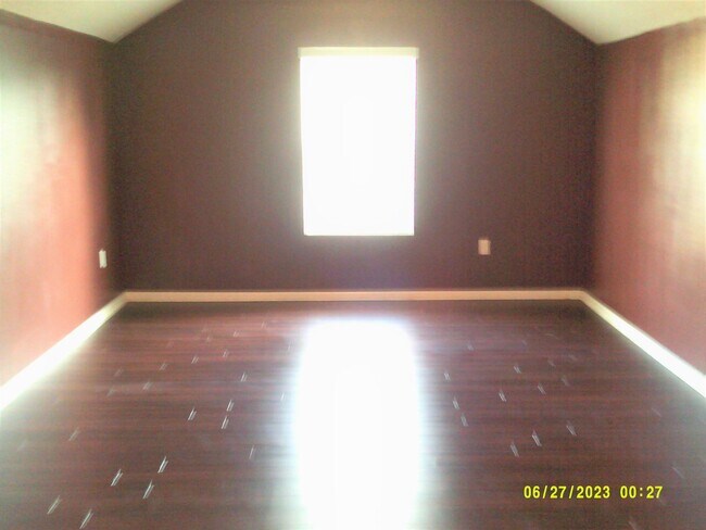 Building Photo - 3047 Bright Eagle Dr