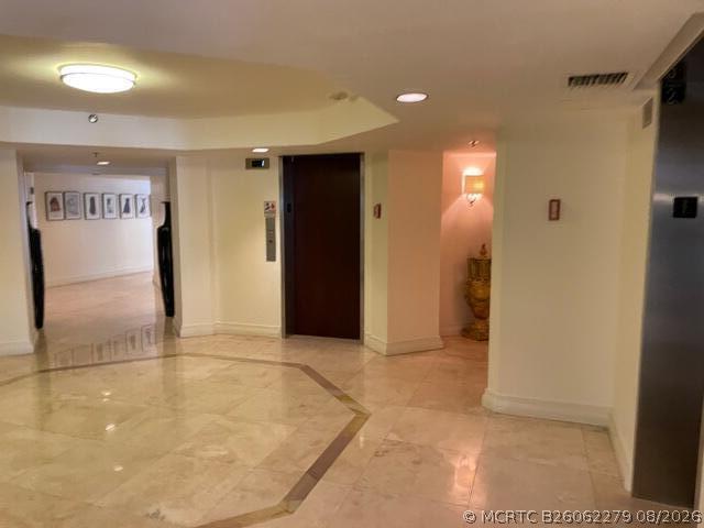 Building Photo - 1617 N Flagler Dr