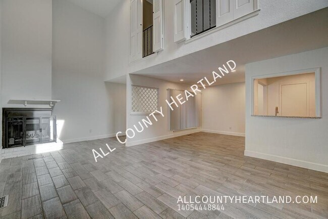 Building Photo - 2030 Three Stars Rd