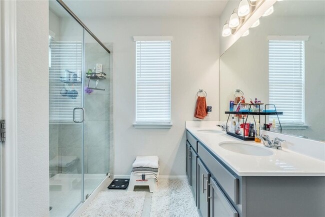 Building Photo - 12108 Tolson Dr