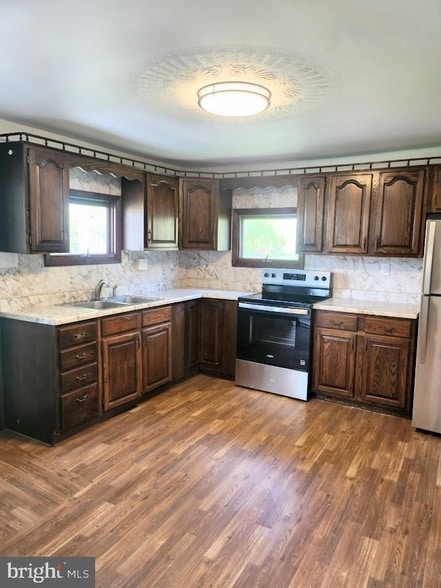 Building Photo - 1286 S Imler Valley Rd