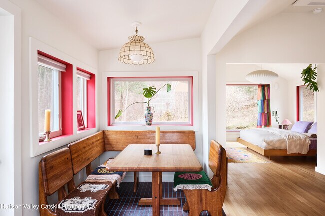 Building Photo - 2640 NY-32