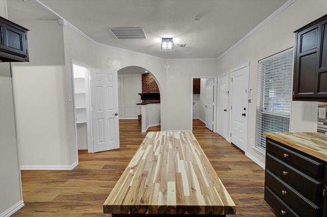 Building Photo - 2439 Whitetail Dr