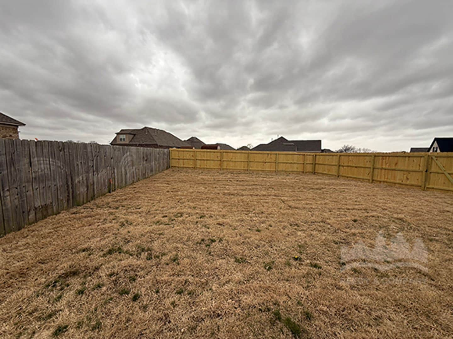 Building Photo - 581 Tucker View Dr