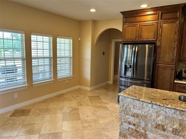 Building Photo - 6814 Millstone Dr