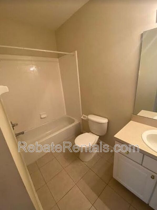 Building Photo - 7175 Deerfoot Cir
