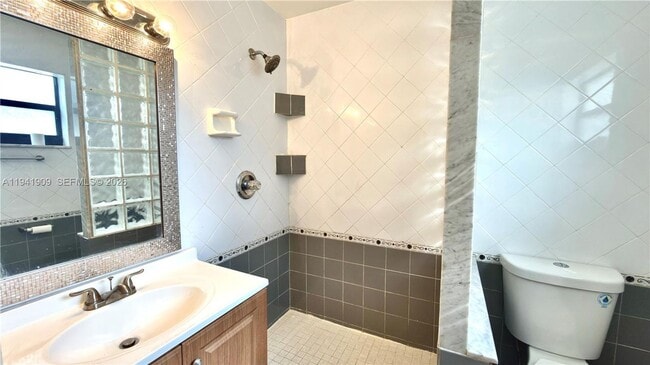 Building Photo - 6586 NW 4th St