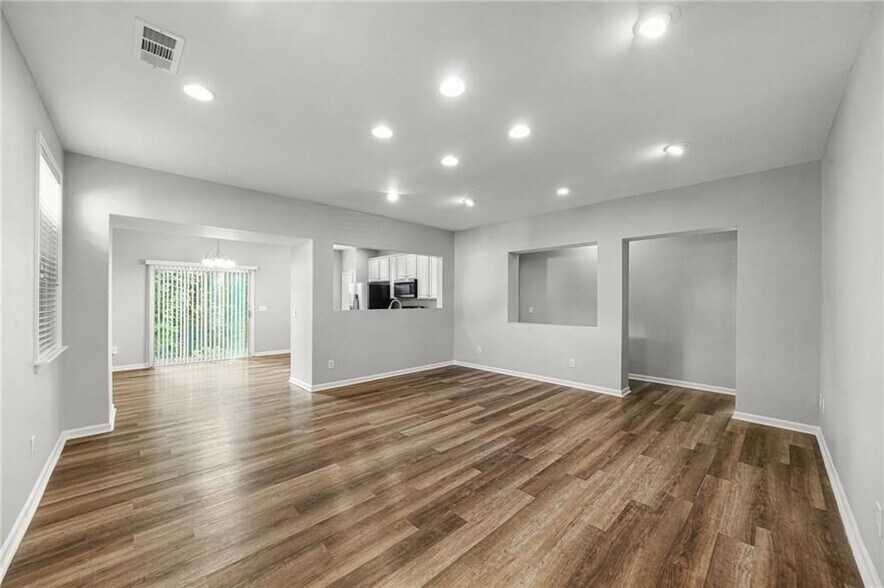 Building Photo - 5430 Sable Bay Point