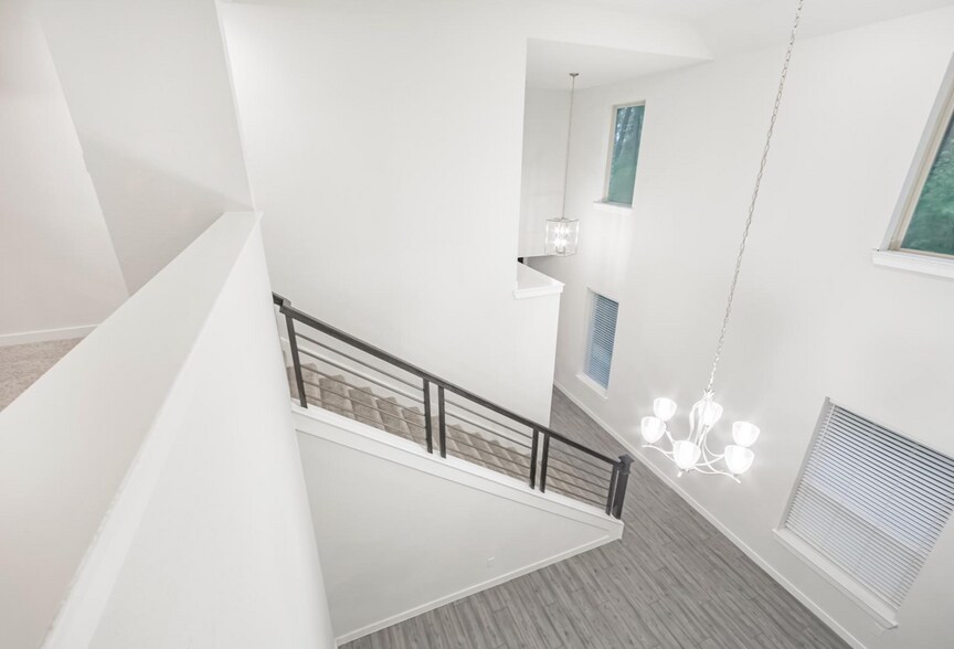 Building Photo - 27028 Hidden Rock Ct