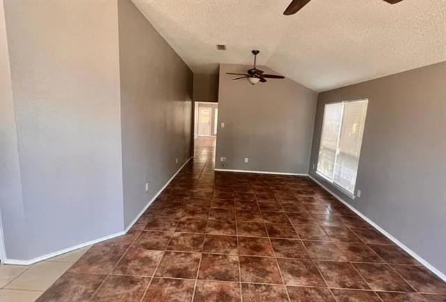 Building Photo - 10216 Tustin Terrace