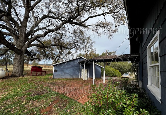 Building Photo - 9181 CA-49