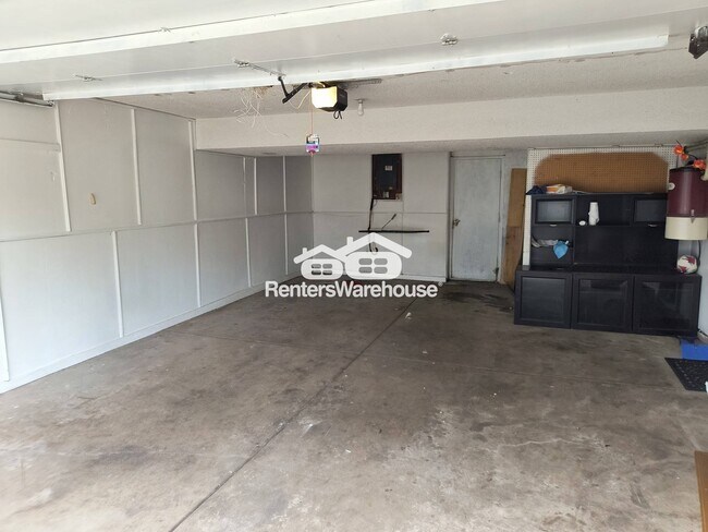 Building Photo - 5112 Millpond Pl