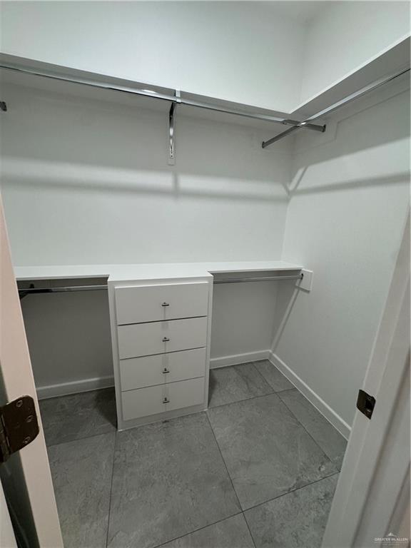 Building Photo - 13 Cassandra St