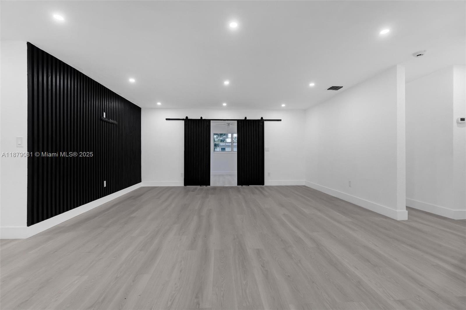 Building Photo - 2101 NW 189th Ter