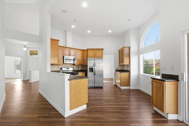 Building Photo - Desirable North Napa 3 Bed Single-Family Home