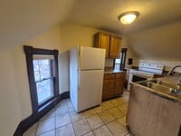 Building Photo - 763 Tuscarora Ave W