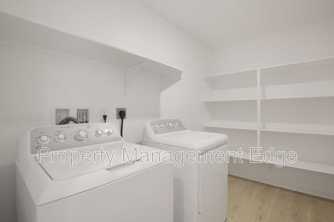 Building Photo - 31529 Cobalite Dr