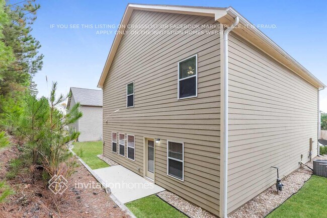 Building Photo - 1366 Wilson Manor Cir SE