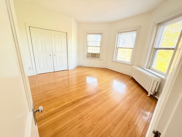 Building Photo - 369 Tappan St