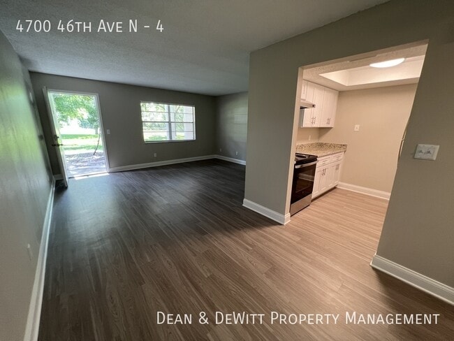 Building Photo - 4700 46th Ave N