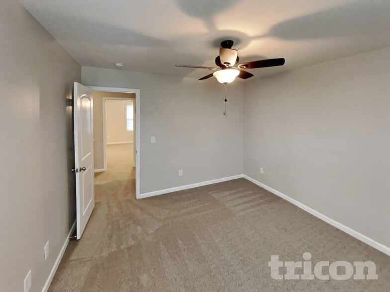 Building Photo - 1856 Northside Dr