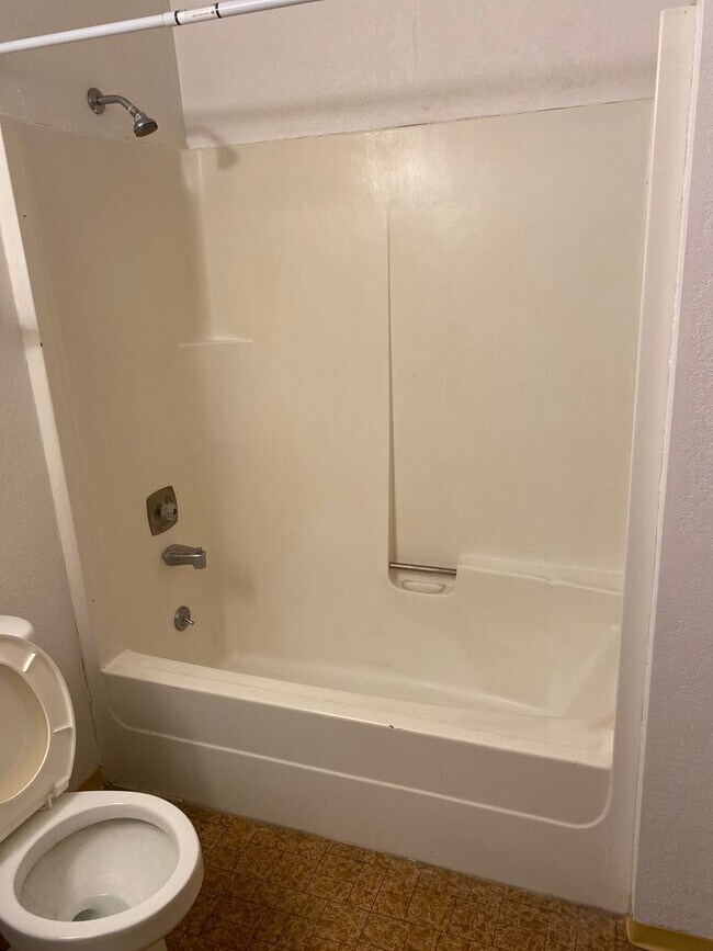 Building Photo - 2030-2040 NW Friel Street